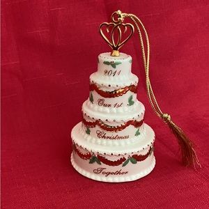 Lenox 2011 Our 1st Christmas Together Wedding Cake Ornament.
